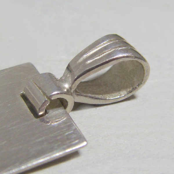 (p1359)Silver rectangular medal for engraving.
